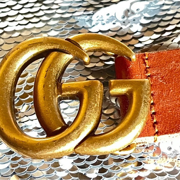 Gucci Leather Belt with Gold Buckle - Picture 4 of 11